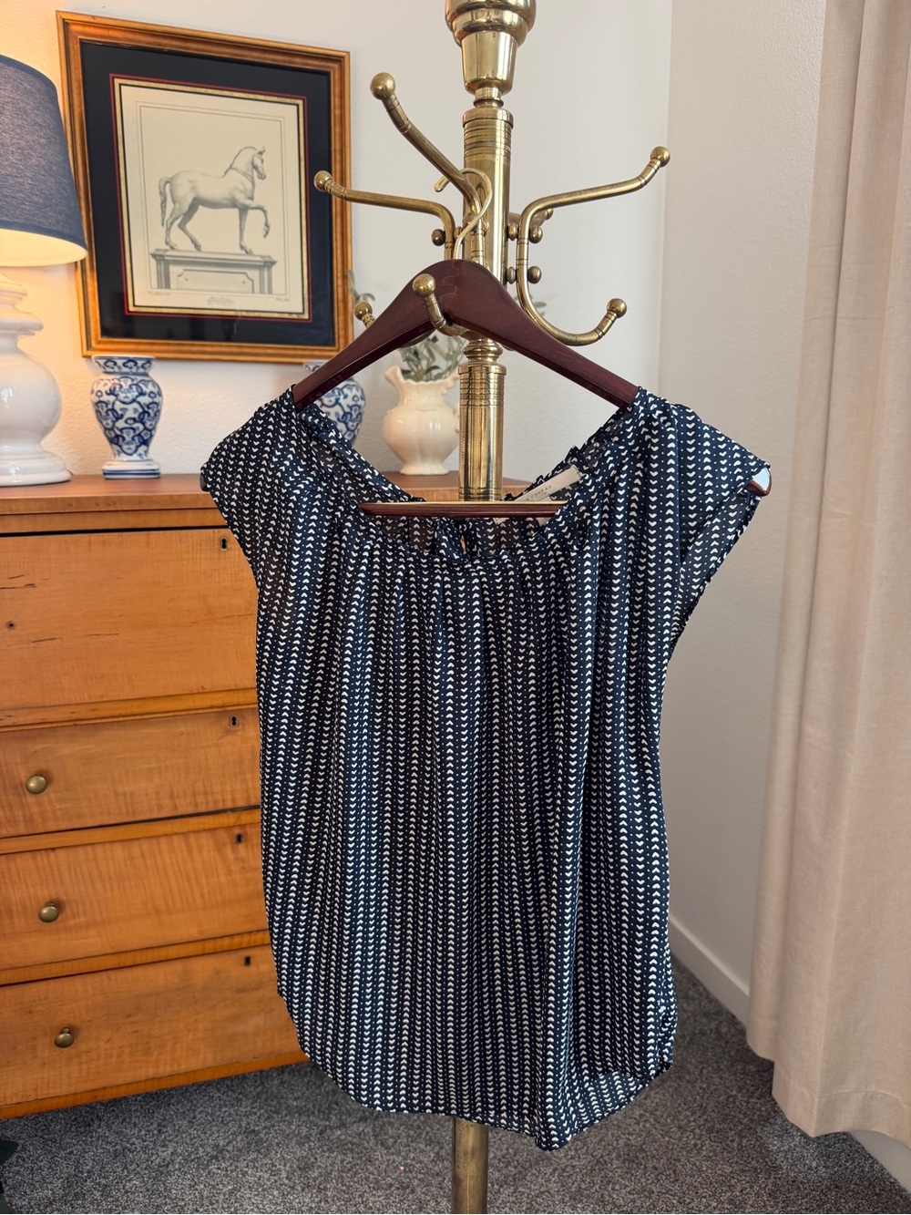 Lauren Conrad Navy Patterned Cap Sleeve Top